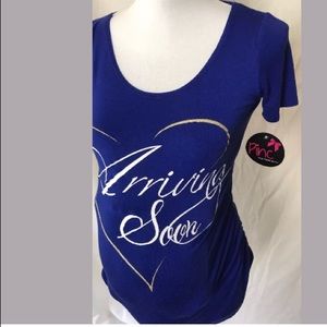Maternity “Arriving Soon” Blue T-shirt.  Size: Sml